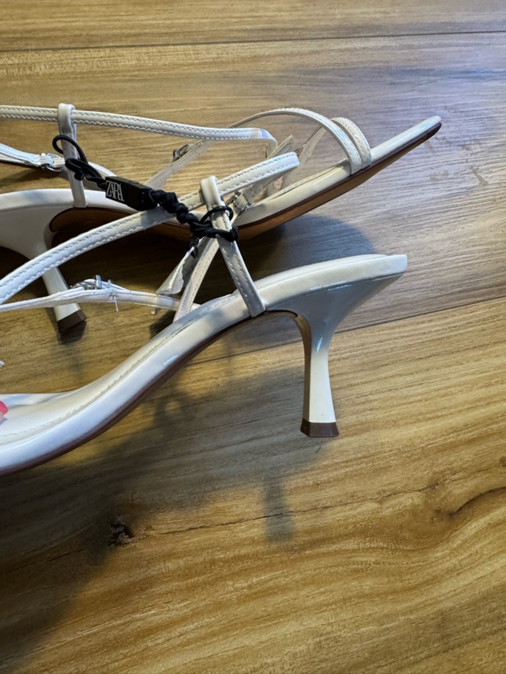 NWT Zara White Strappy Mid-Heel Sandal Heels - Picture 8 of 14